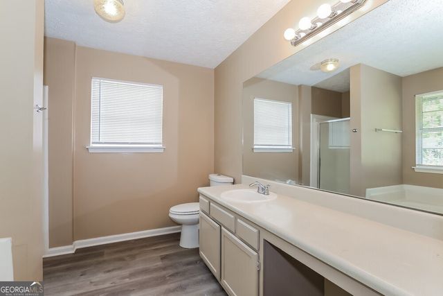 2442 Rosedale Creek Drive, Snellville, GA 30078