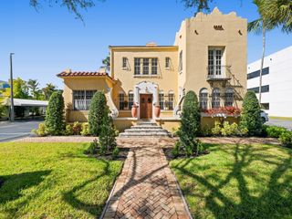 1313 S Andrews Avenue, Fort Lauderdale, FL 33316