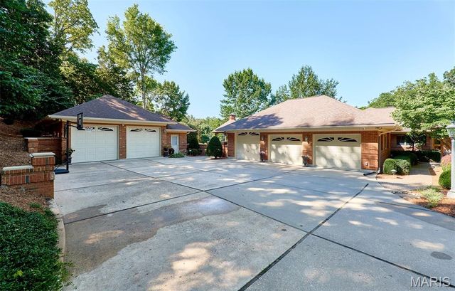3 Forest Hills Drive, Washington, MO 63090