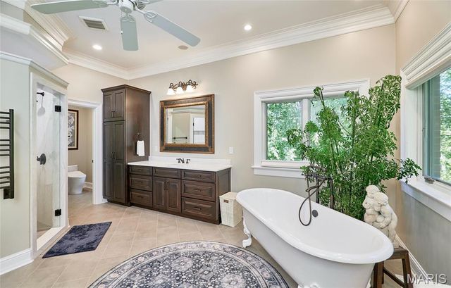 3 Forest Hills Drive, Washington, MO 63090