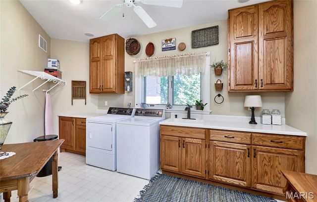3 Forest Hills Drive, Washington, MO 63090
