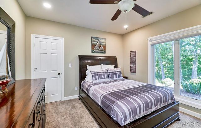 3 Forest Hills Drive, Washington, MO 63090