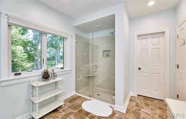 3 Forest Hills Drive, Washington, MO 63090