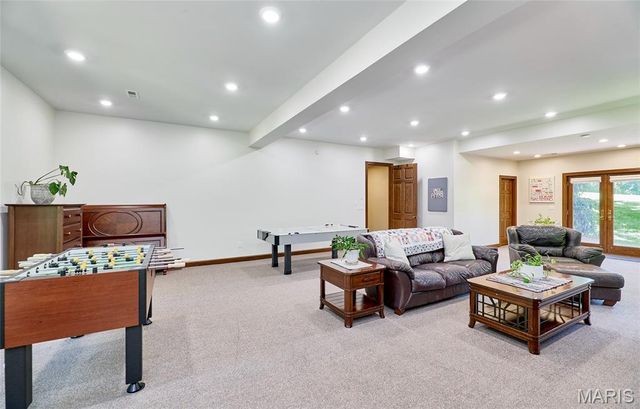 3 Forest Hills Drive, Washington, MO 63090