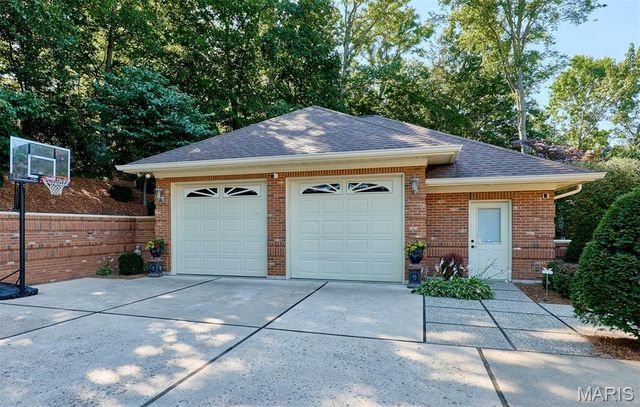 3 Forest Hills Drive, Washington, MO 63090
