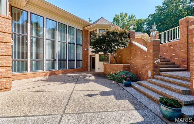 3 Forest Hills Drive, Washington, MO 63090