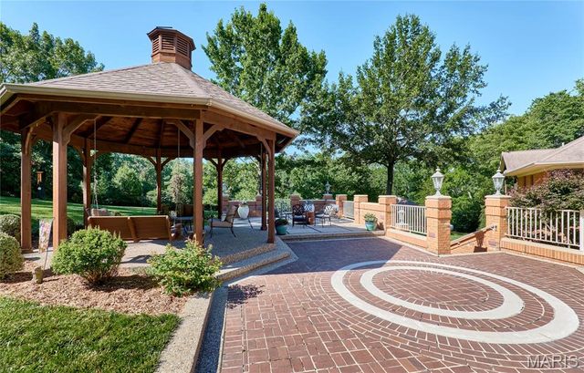 3 Forest Hills Drive, Washington, MO 63090