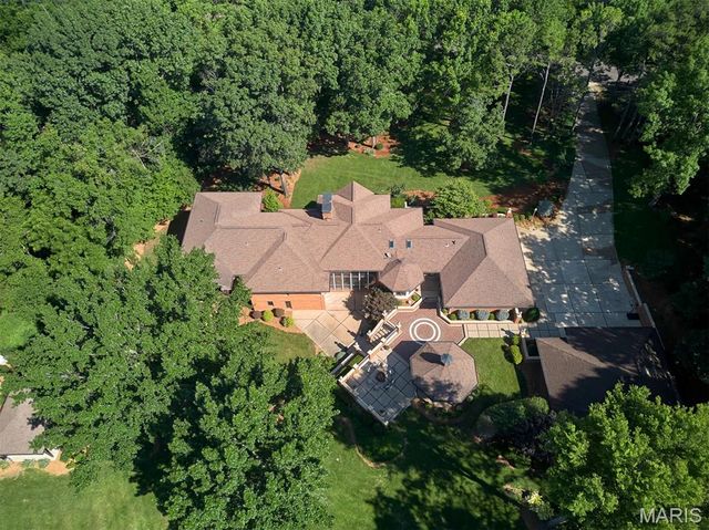 3 Forest Hills Drive, Washington, MO 63090