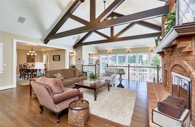 3 Forest Hills Drive, Washington, MO 63090