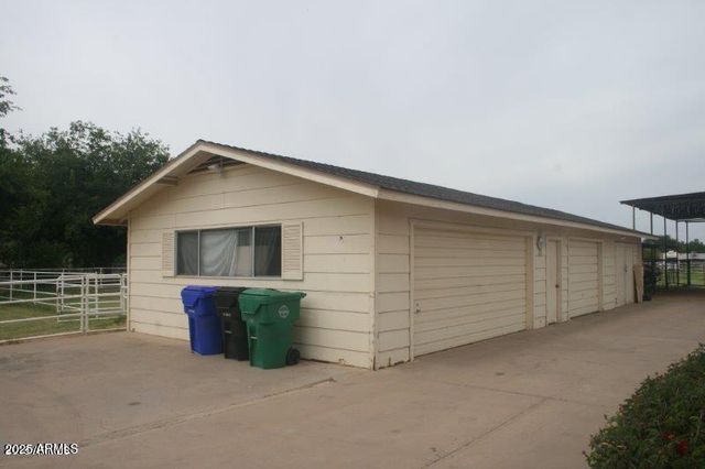 804 N ALZORA Way, Tolleson, AZ 85353