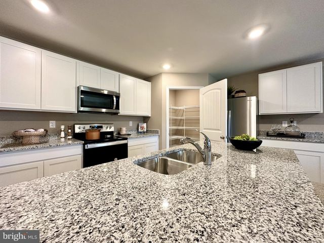 348 SARAH SIDE DR, Harrington, DE 19952