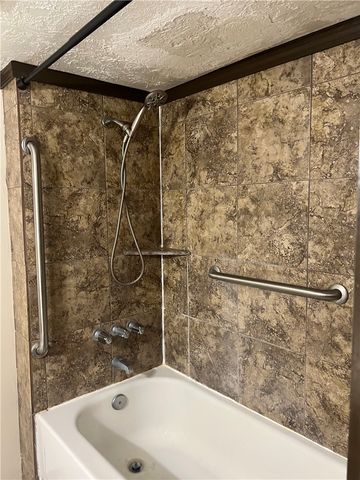 301 Elm Ave, Bryan, TX 77801