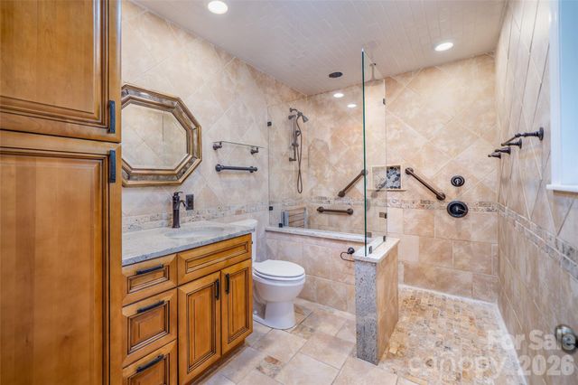 12 Pebble Creek Drive, Asheville, NC 28803