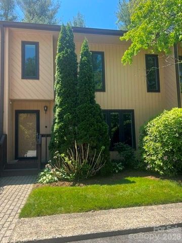 12 Pebble Creek Drive, Asheville, NC 28803
