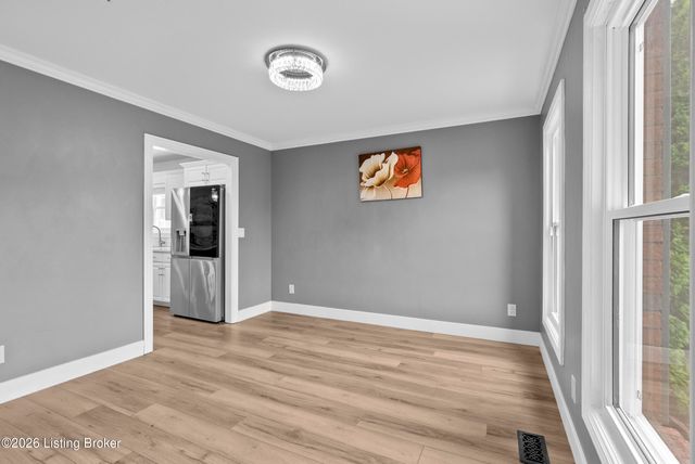4003 Landherr Dr, Louisville, KY 40299