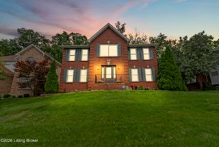 4003 Landherr Dr, Louisville, KY 40299