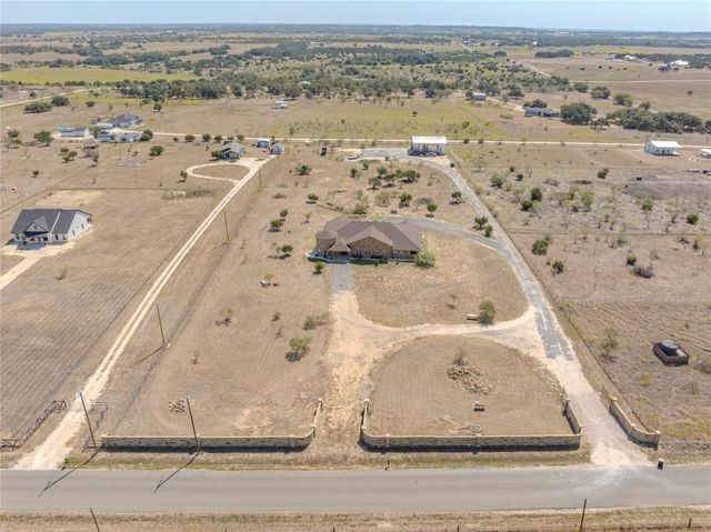 2833 CR 219, Florence, TX 76527