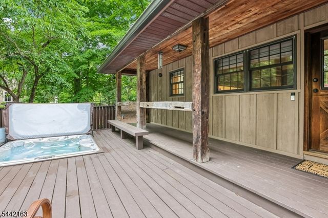765 Pines Lake Dr, Wayne Twp., NJ 07470