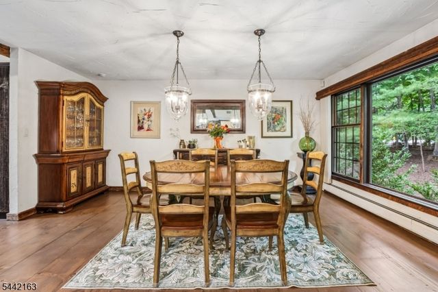 765 Pines Lake Dr, Wayne Twp., NJ 07470