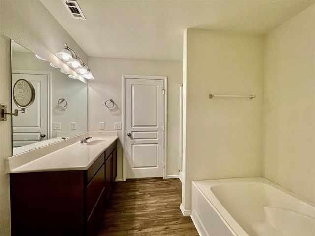 4610 Champions Landing Drive, Houston, TX 77069