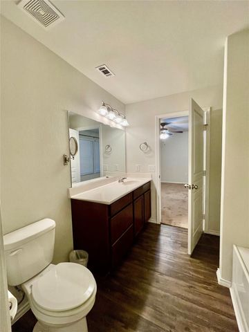 4610 Champions Landing Drive, Houston, TX 77069