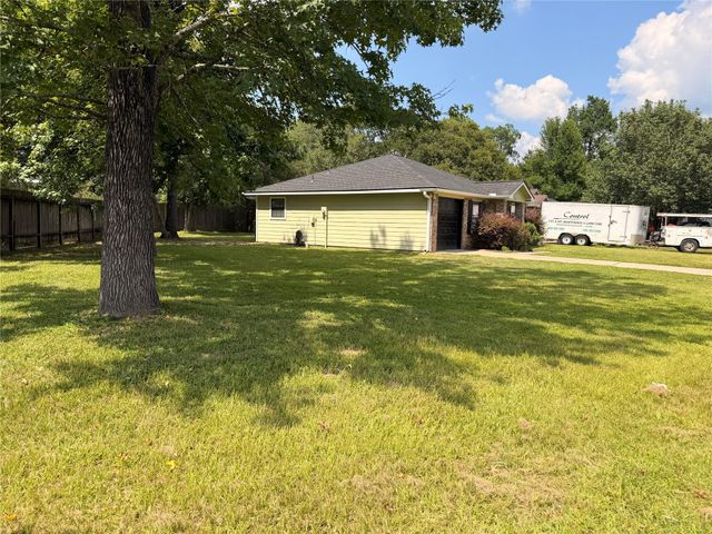 1101 Byrdsong Court, Conroe, TX 77301