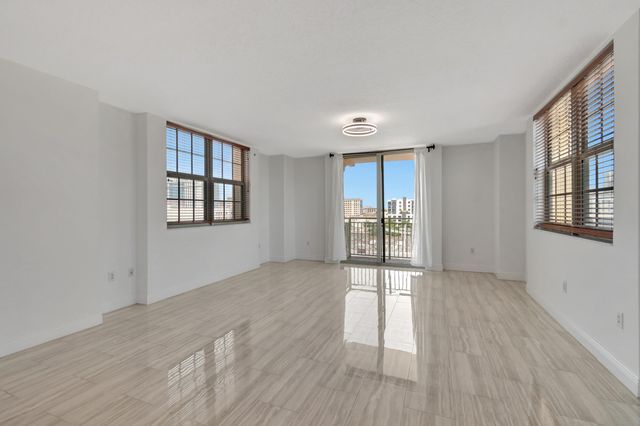 610 CLEMATIS Street 524, West Palm Beach, FL 33401