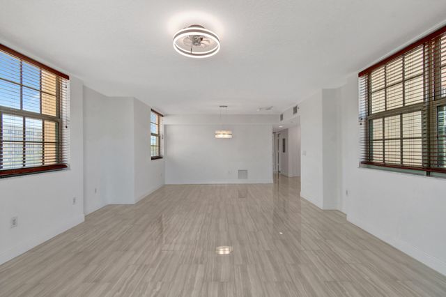 610 CLEMATIS Street 524, West Palm Beach, FL 33401