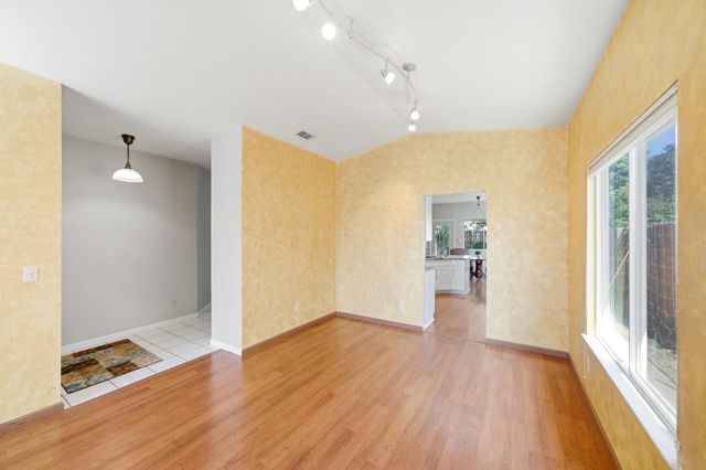 1122 Yolanda Dr, Yuba City, CA 95993