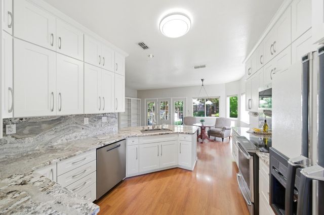 1122 Yolanda Dr, Yuba City, CA 95993