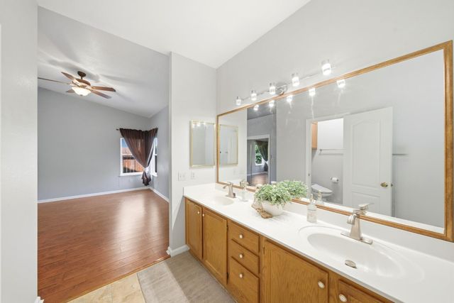 1122 Yolanda Dr, Yuba City, CA 95993
