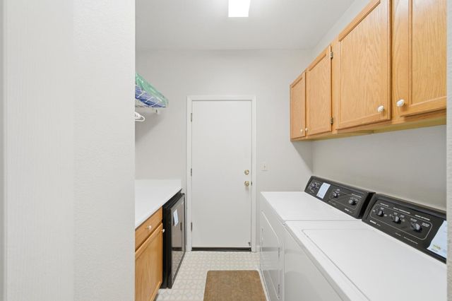 1122 Yolanda Dr, Yuba City, CA 95993