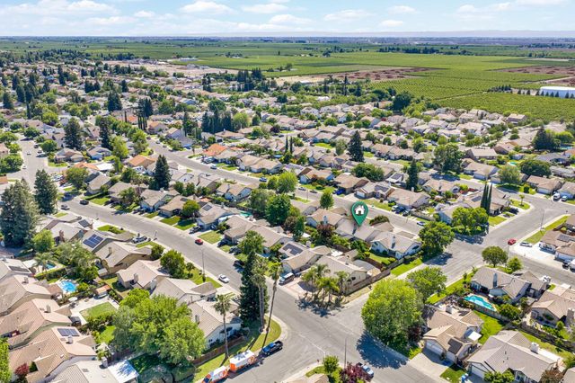 1122 Yolanda Dr, Yuba City, CA 95993