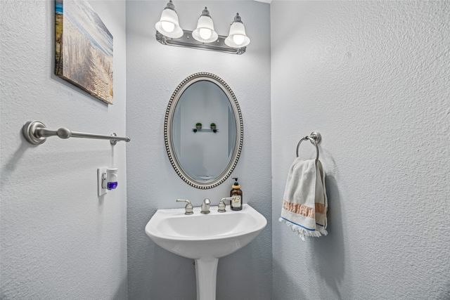 5522 Challenger Court, Rockwall, TX 75032