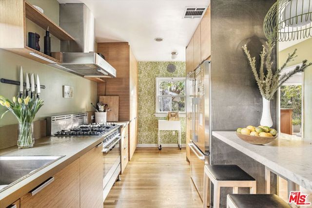 2255 Wellesley Avenue, Los Angeles, CA 90064