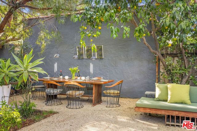 2255 Wellesley Avenue, Los Angeles, CA 90064