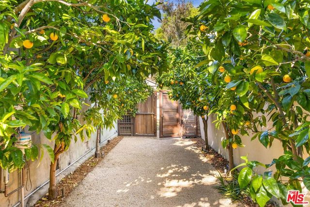 2255 Wellesley Avenue, Los Angeles, CA 90064