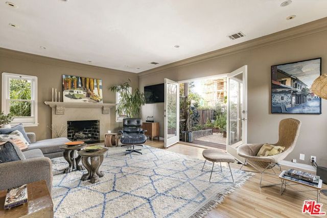 2255 Wellesley Avenue, Los Angeles, CA 90064