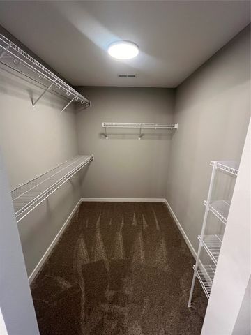 607 W Wright Road, Norwalk, IA 50211