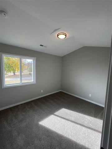 607 W Wright Road, Norwalk, IA 50211