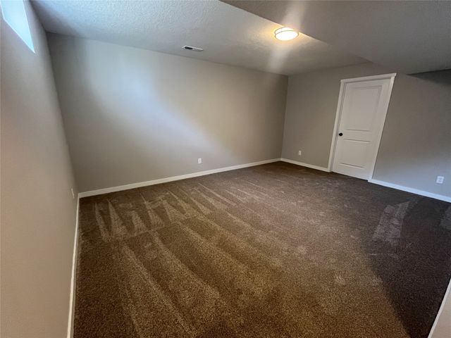 607 W Wright Road, Norwalk, IA 50211