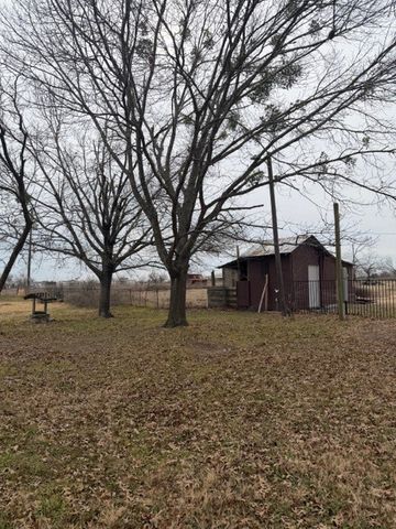 1053 MARY Street, Quinlan, TX 75474