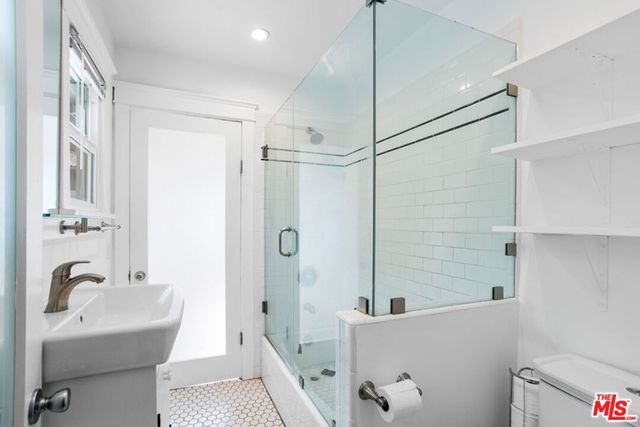 6217 Poppy Peak Drive, Los Angeles, CA 90042