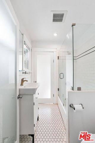 6217 Poppy Peak Drive, Los Angeles, CA 90042