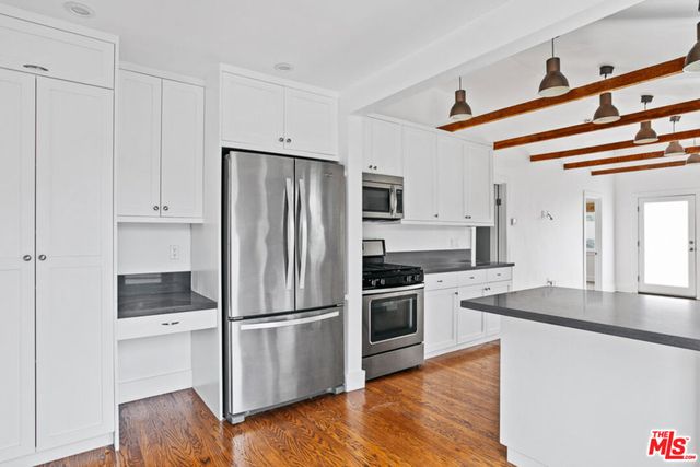 6217 Poppy Peak Drive, Los Angeles, CA 90042