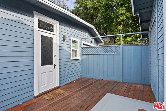 6217 Poppy Peak Drive, Los Angeles, CA 90042