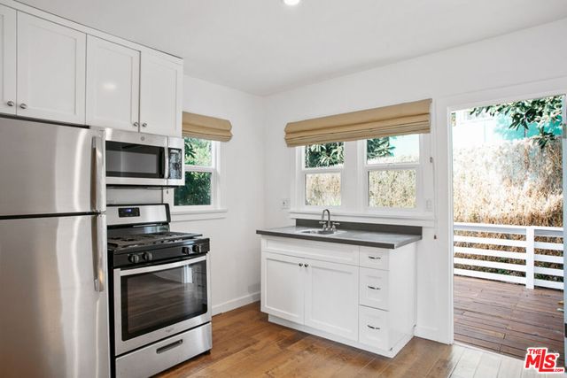 6217 Poppy Peak Drive, Los Angeles, CA 90042