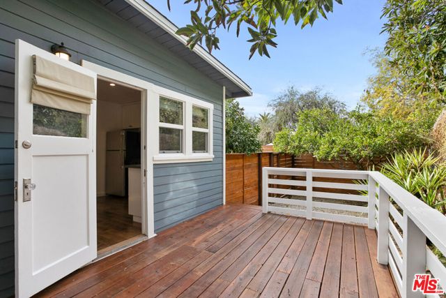 6217 Poppy Peak Drive, Los Angeles, CA 90042