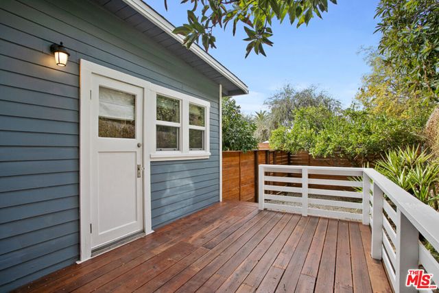 6217 Poppy Peak Drive, Los Angeles, CA 90042