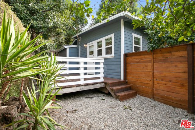 6217 Poppy Peak Drive, Los Angeles, CA 90042